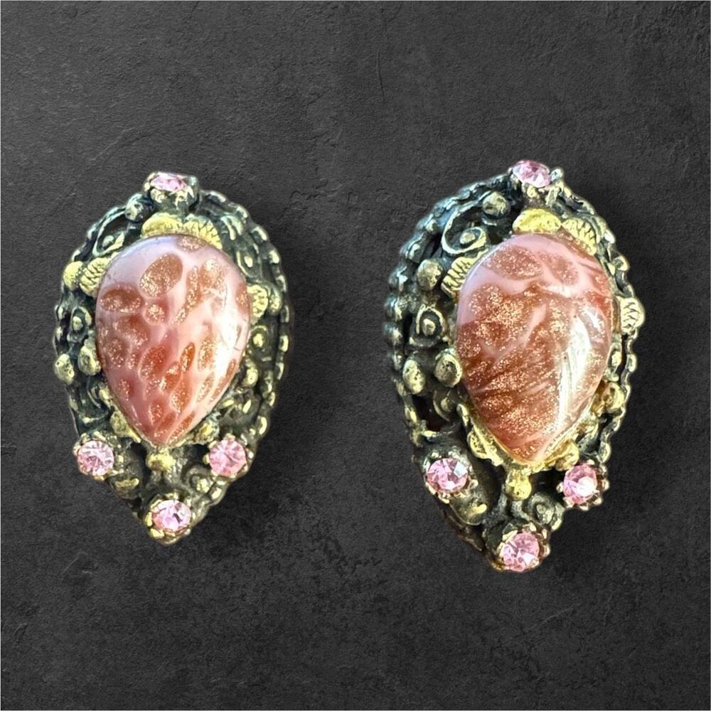 Vintage Victorian pink large stone clip on earrings witchy old money gypsy